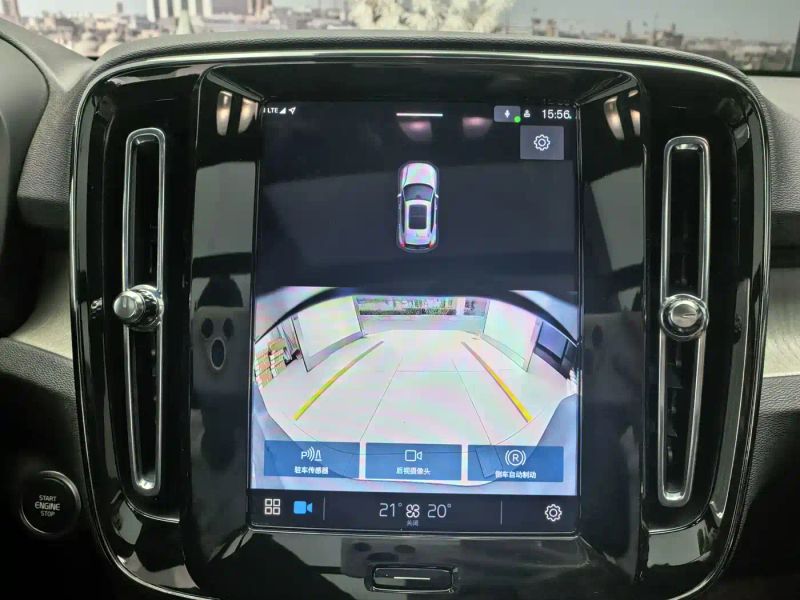 Volvo XC40