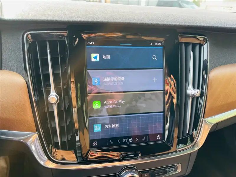 Volvo S90