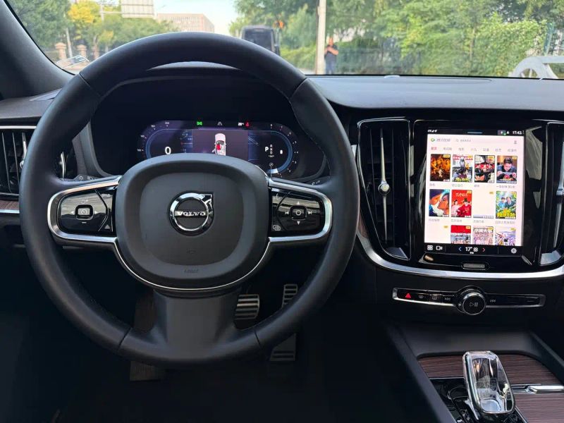 Volvo S60