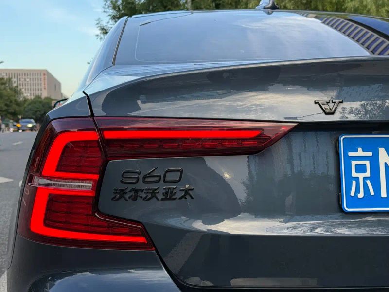 Volvo S60