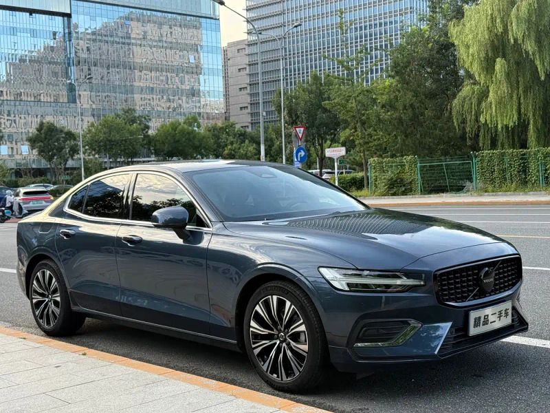 Volvo S60