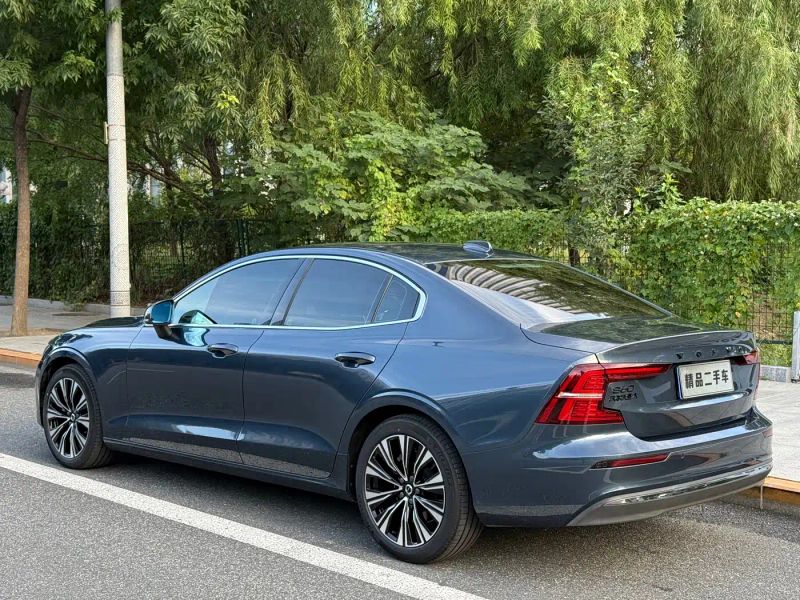 Volvo S60