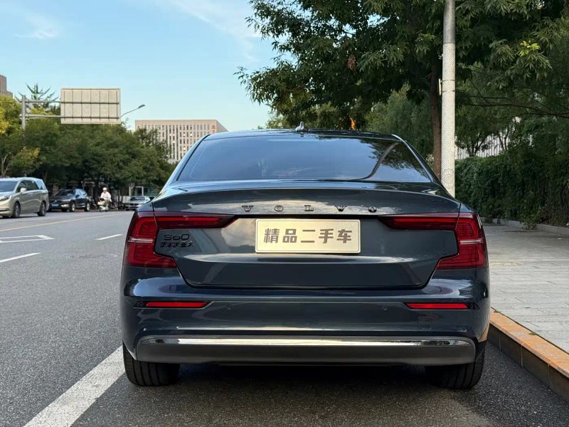 Volvo S60