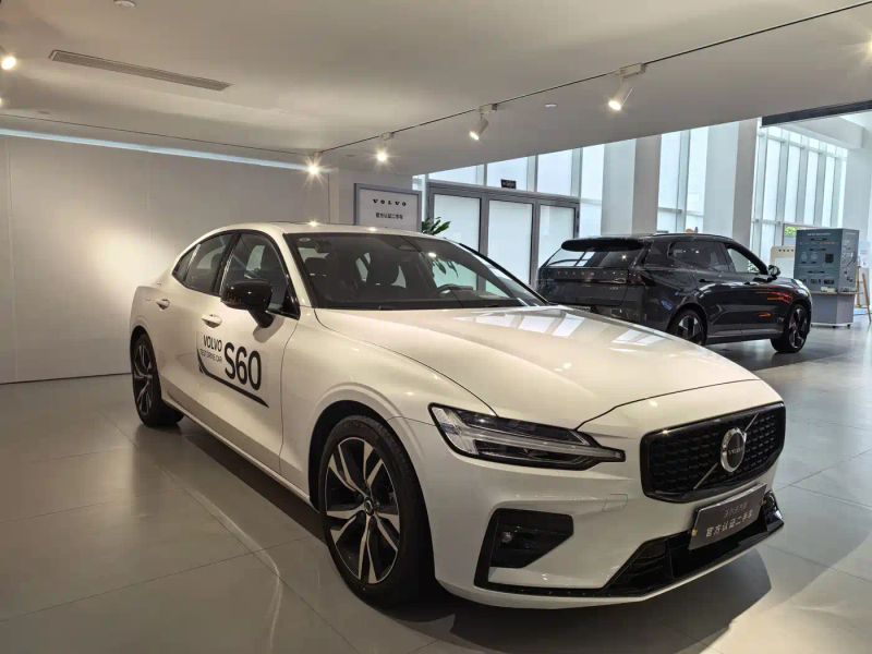Volvo S60