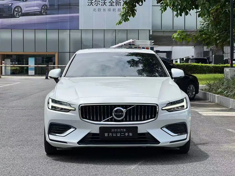Volvo S60