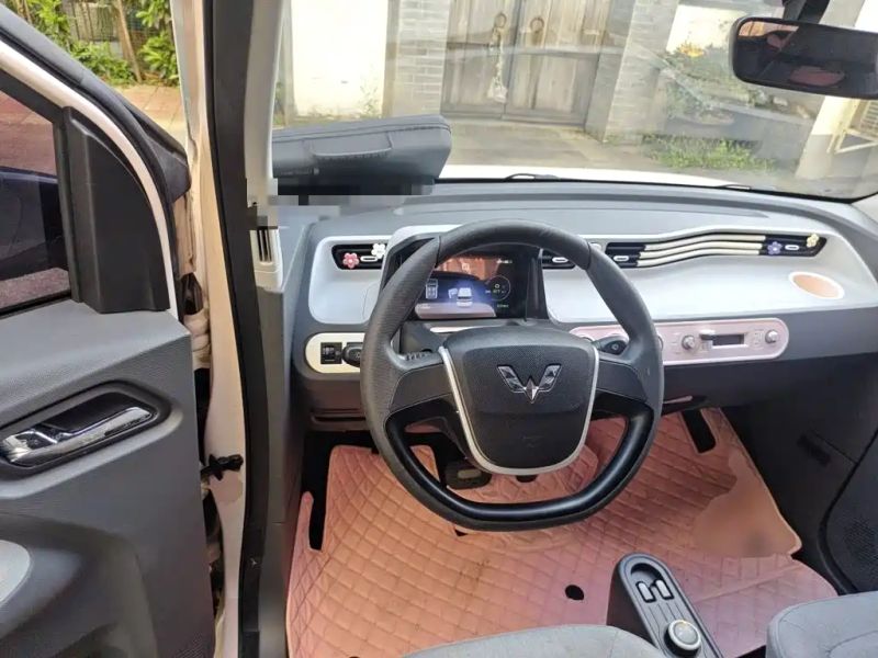 wuling miniev