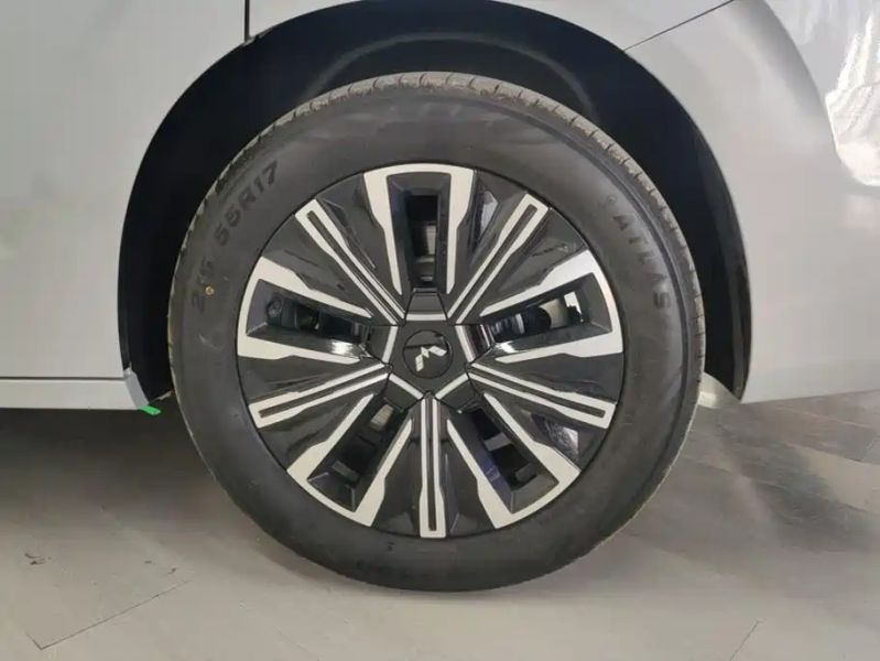 wuling 730