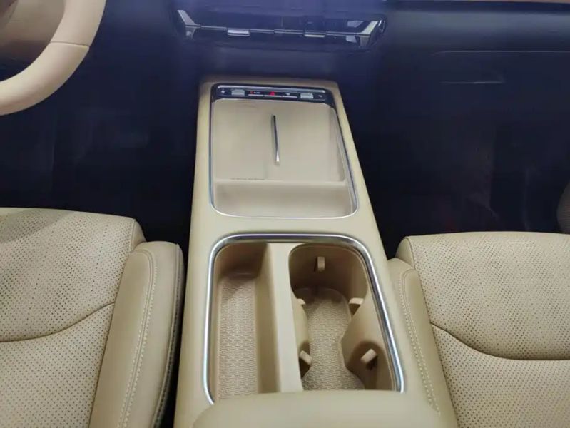 wuling 730