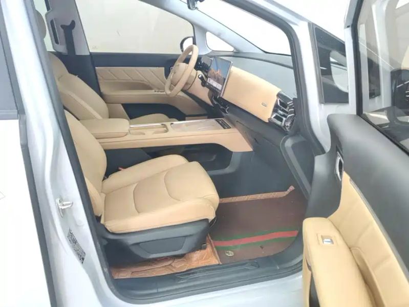 wuling 730
