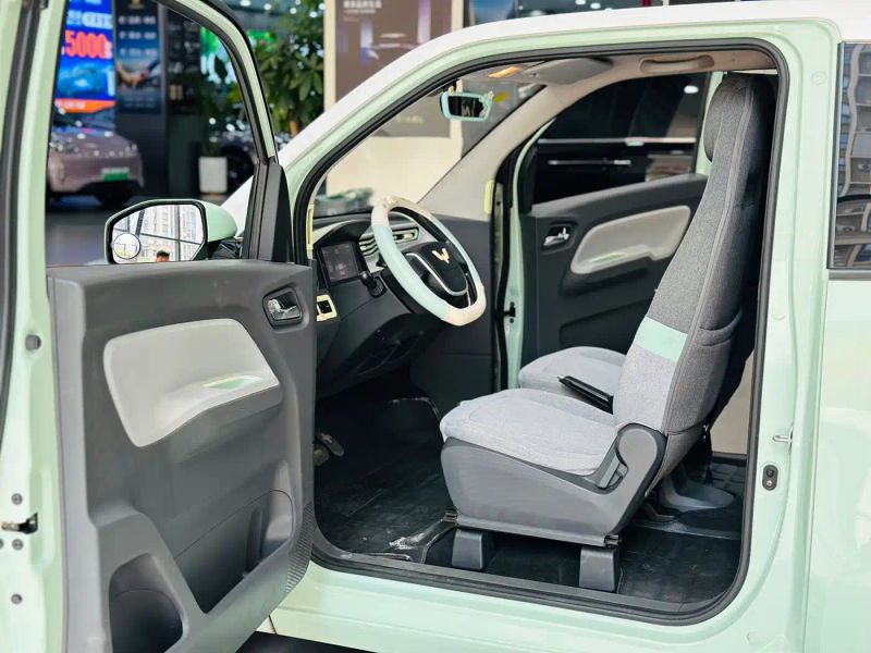 wuling miniev