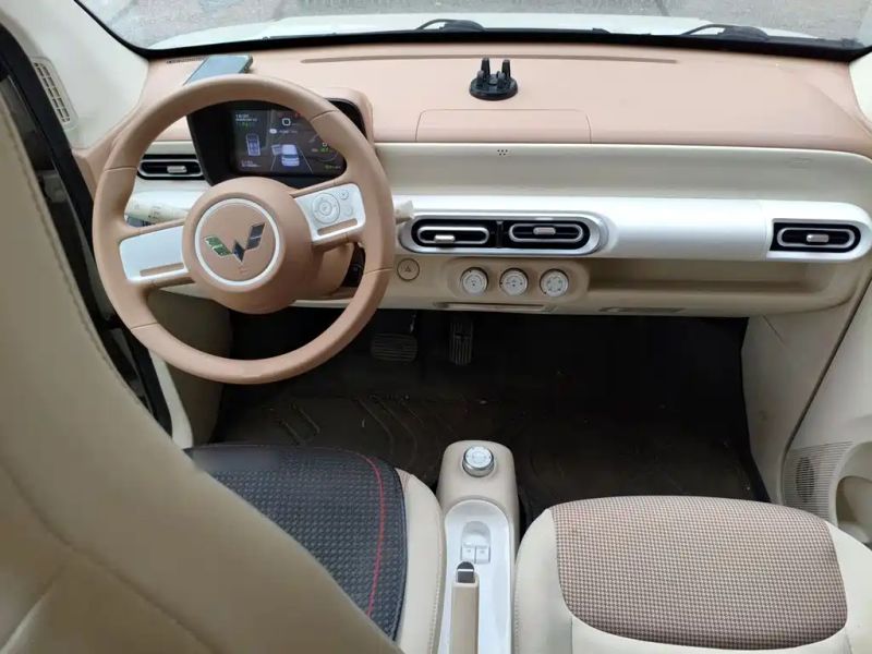 wuling miniev
