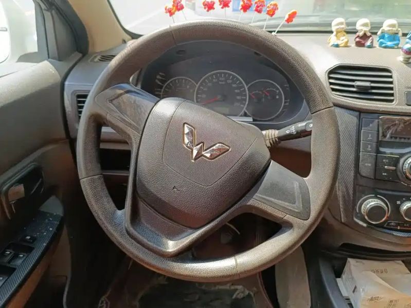 wuling hongguang