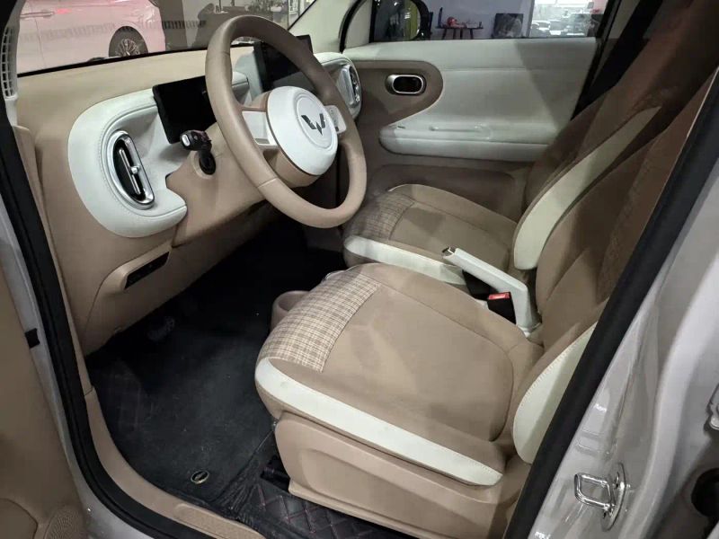 wuling miniev