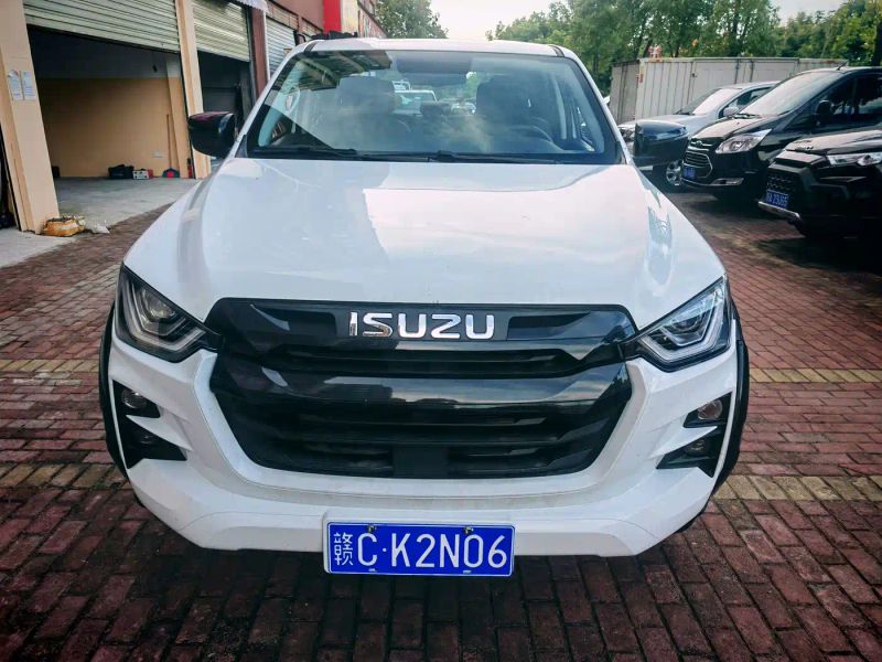 Isuzu d-max