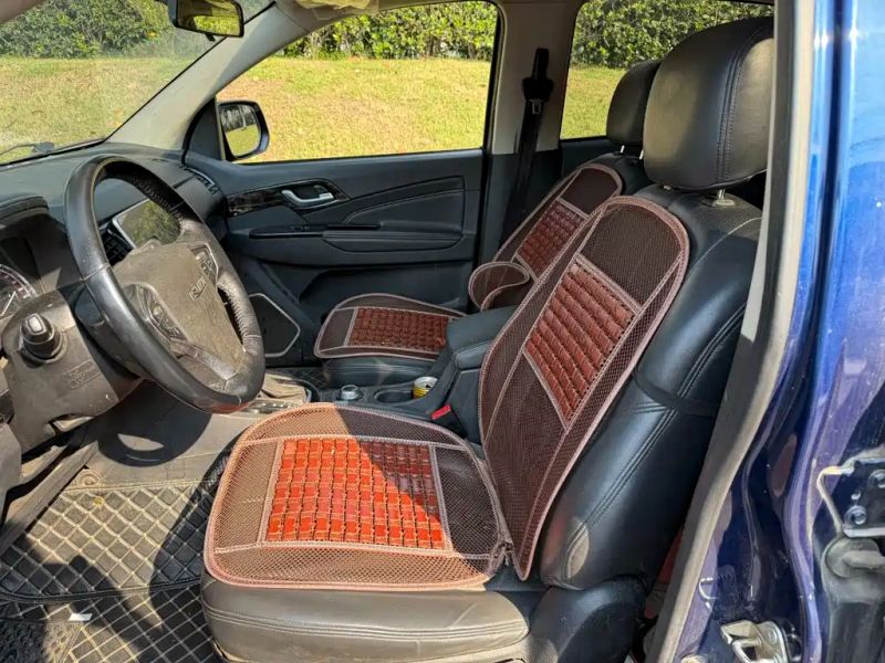 Isuzu suv