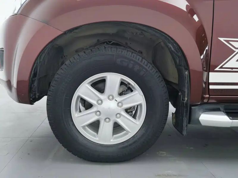 Isuzu d-max