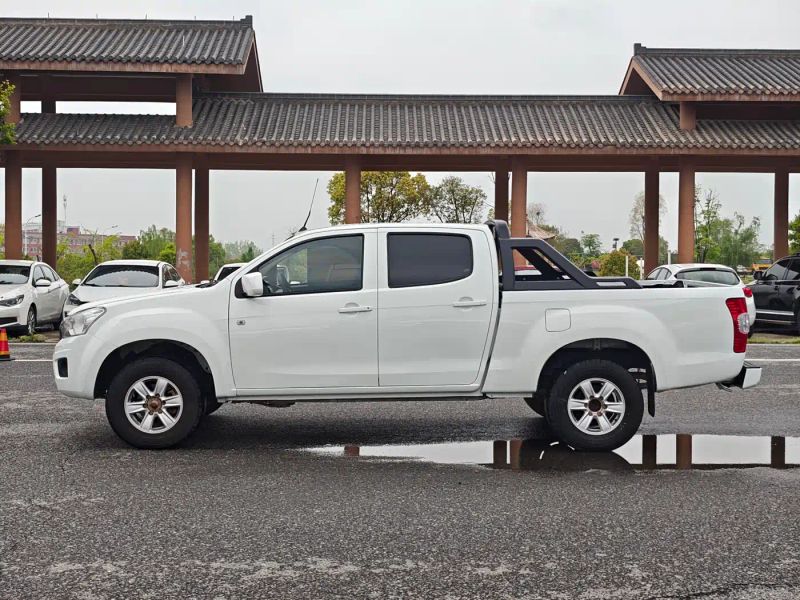 Isuzu remex