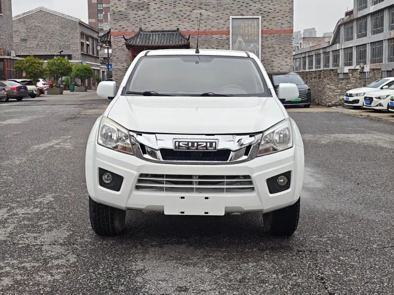 Isuzu remex