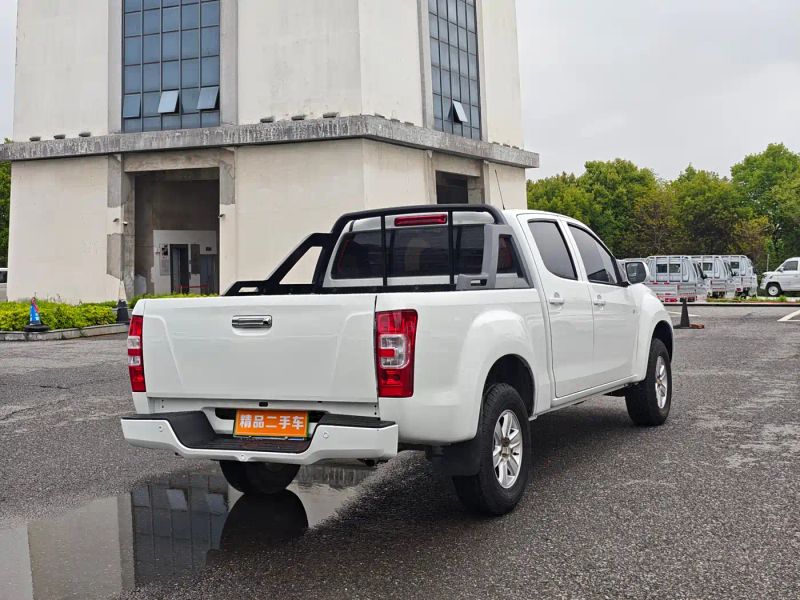 Isuzu remex
