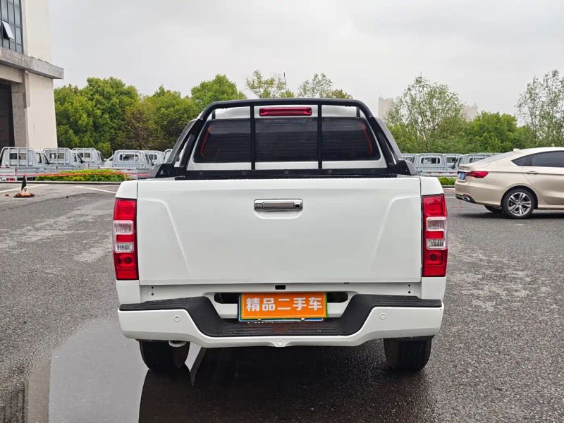 Isuzu remex