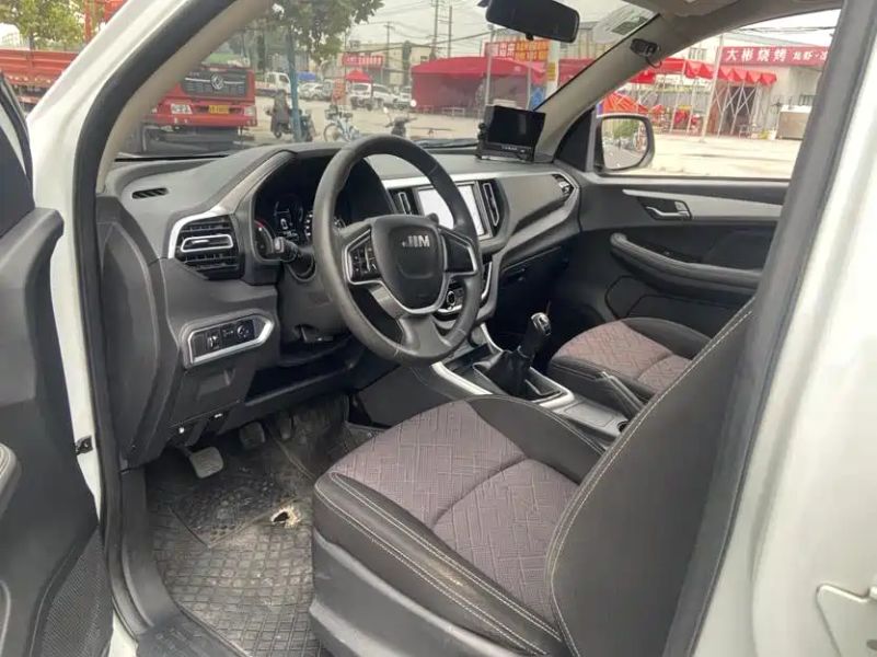 Isuzu remex