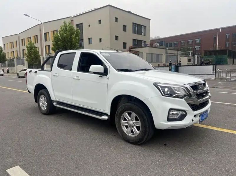 Isuzu remex