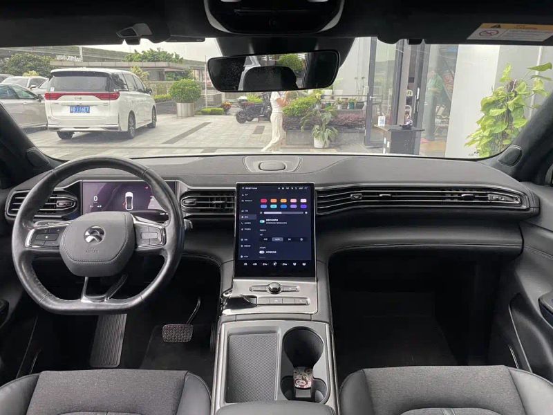 Nio ec6
