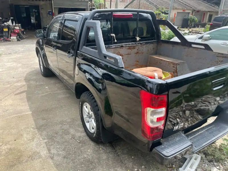 Isuzu remex