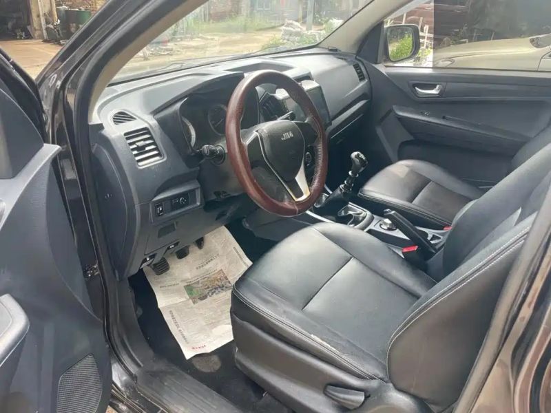 Isuzu remex