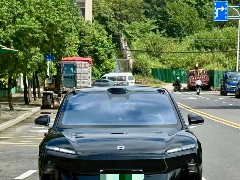 Nio et5t