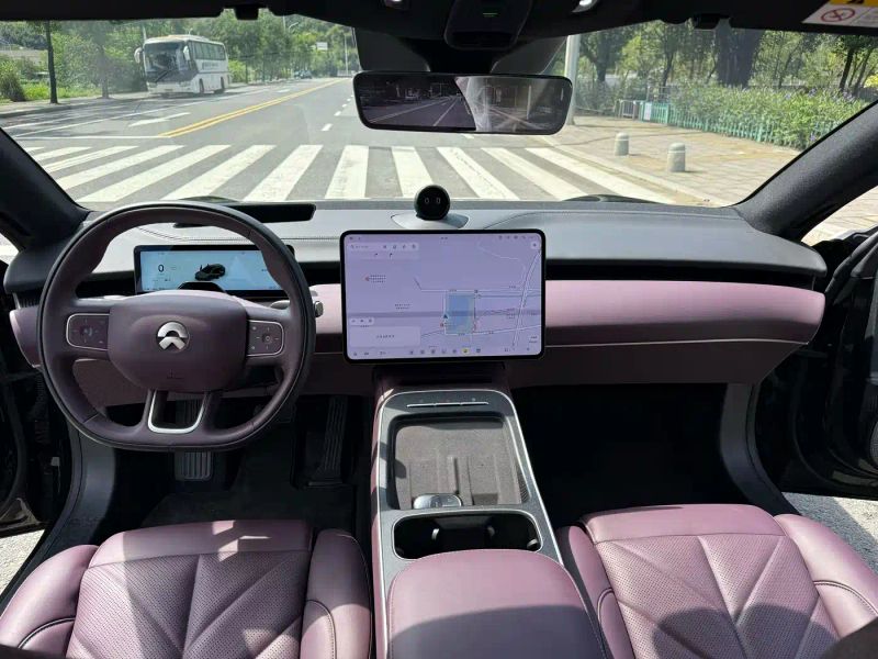 Nio et5t