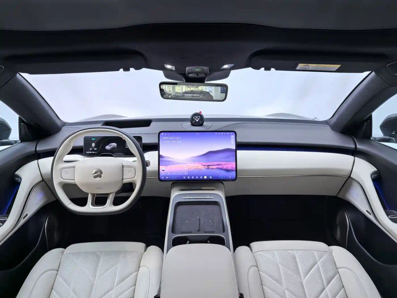 Nio et5t