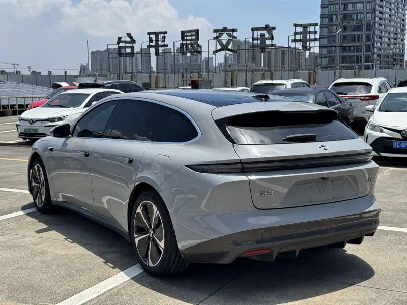Nio et5t
