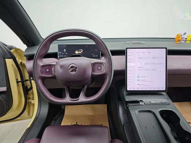 Nio et5