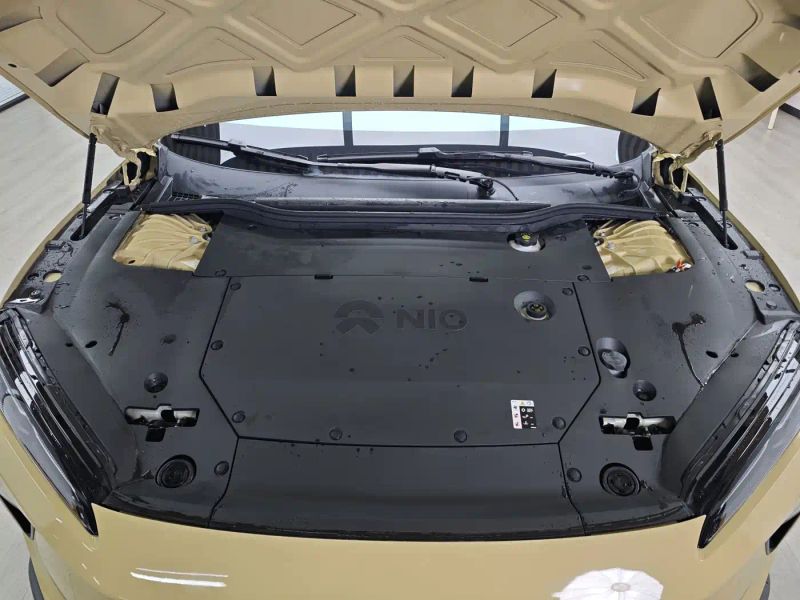 Nio et5