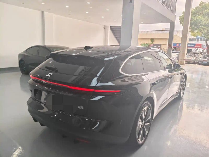 Nio et5t