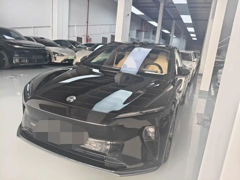 Nio et5t