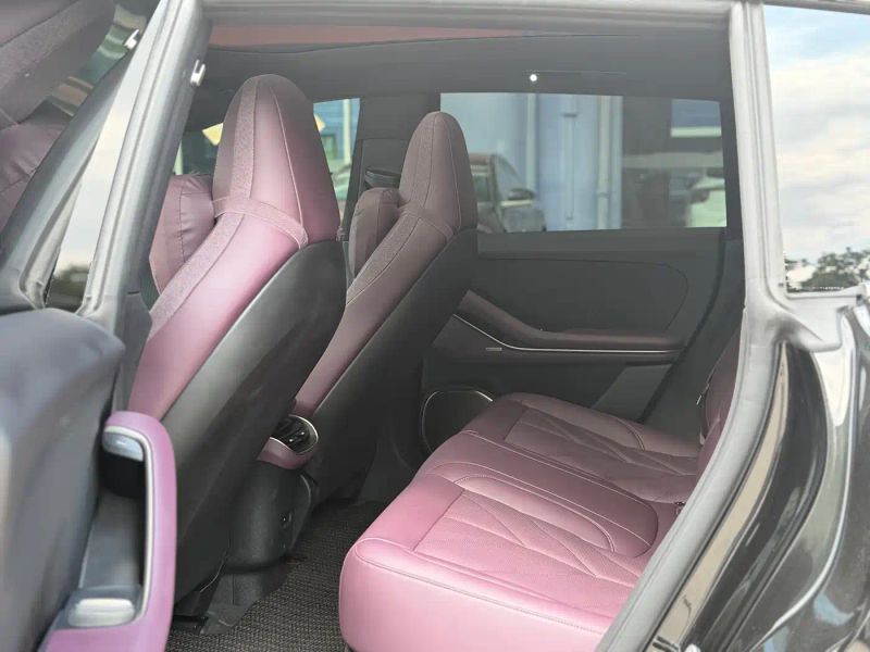 Nio et5t