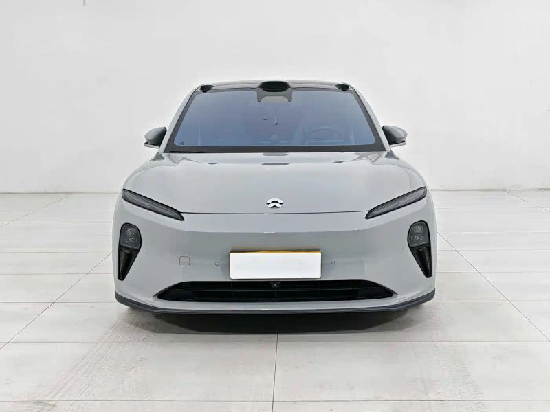 Nio et5