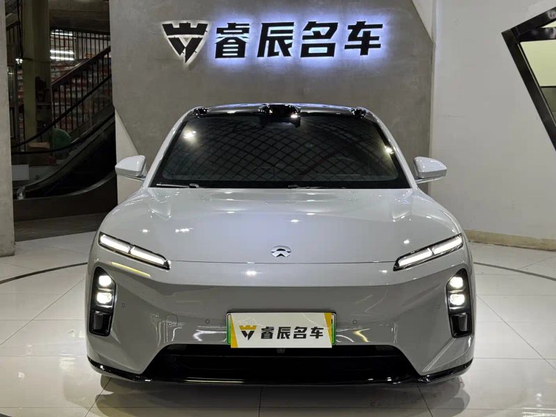 Nio et5t