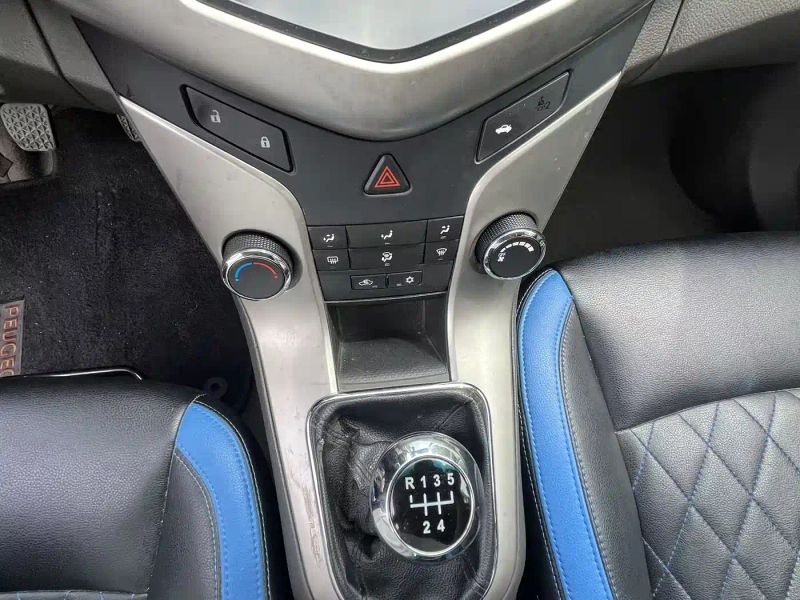 Chevrolet cruze