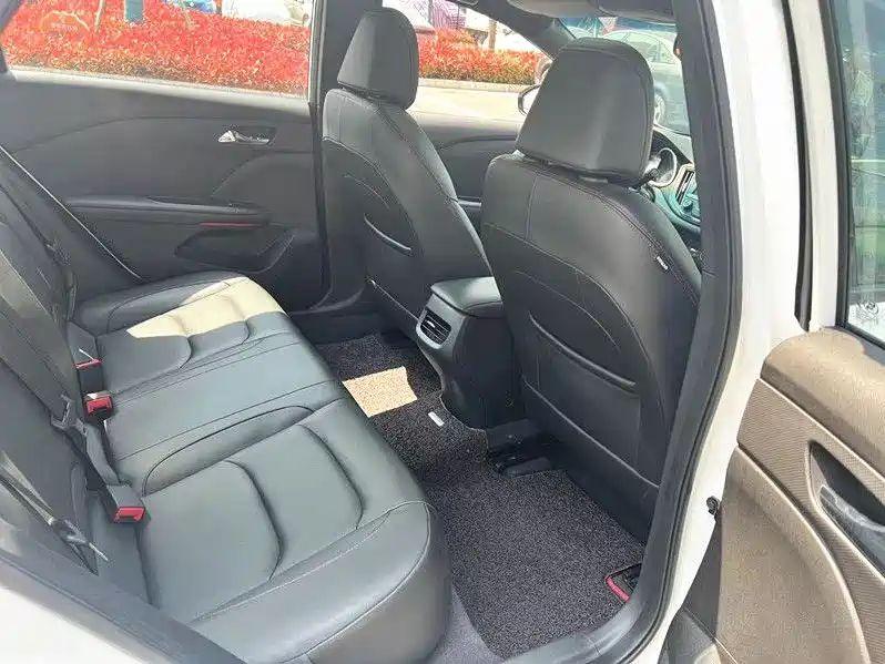 Chevrolet buick_verano
