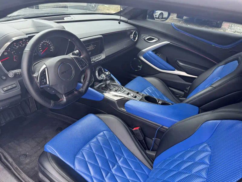 Chevrolet camaro