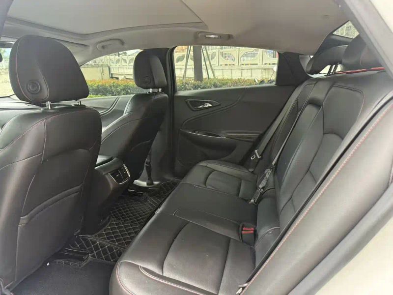 Chevrolet xl