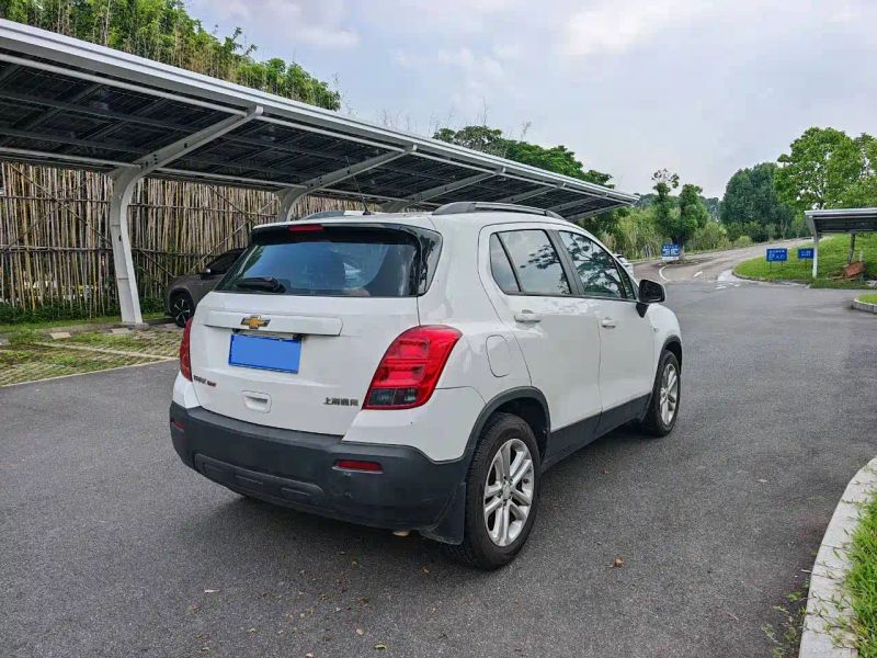 Chevrolet trax