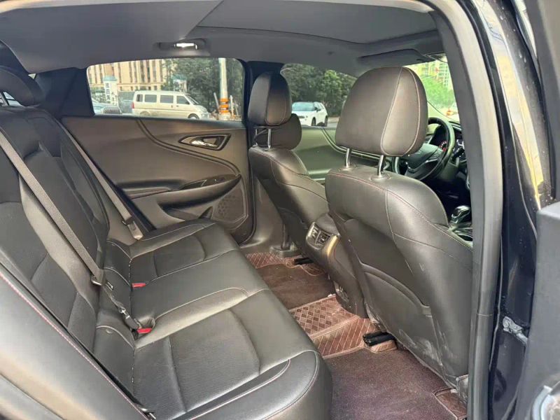 Chevrolet xl