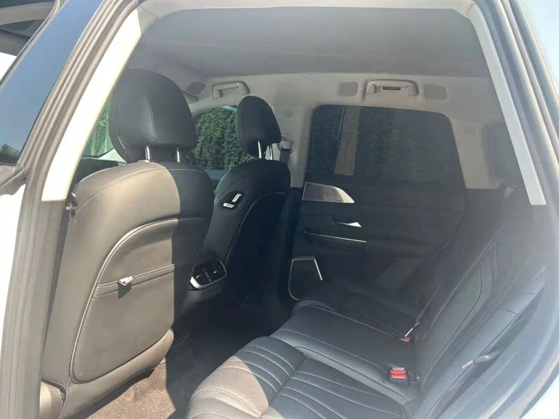 Xpeng g9