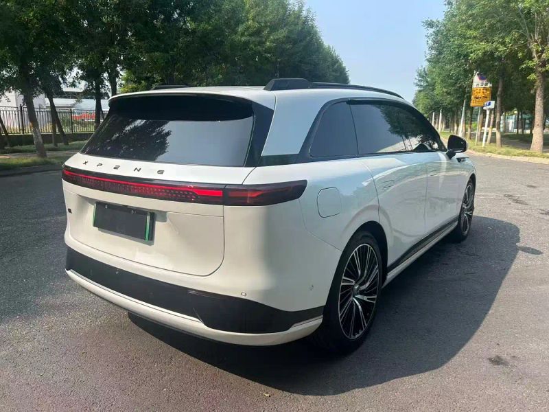 Xpeng g9