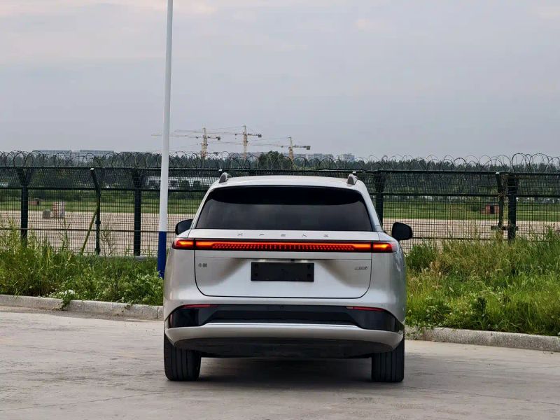 Xpeng g9
