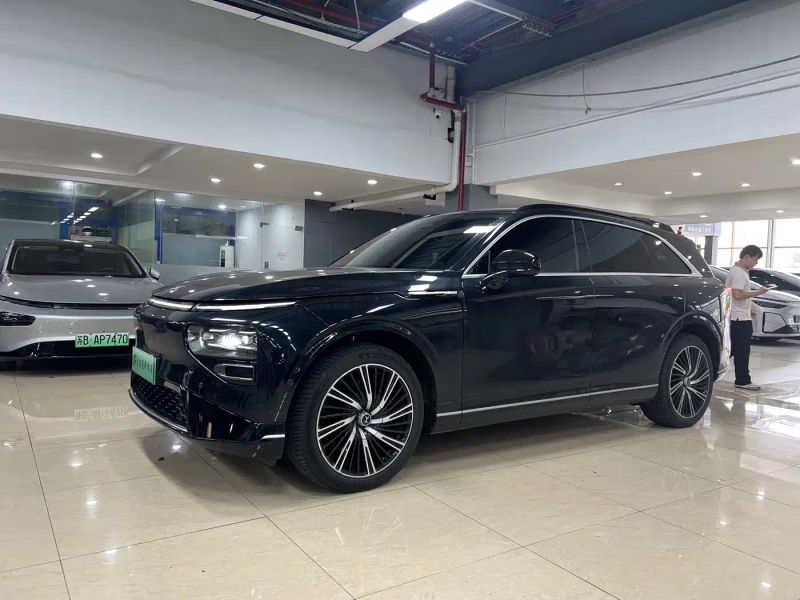 Xpeng g9